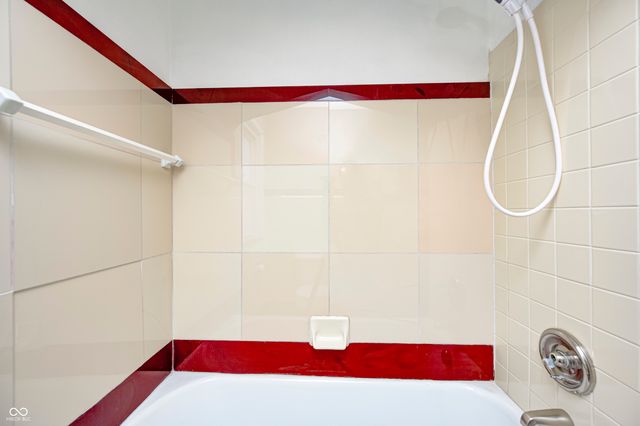 6644 E Washington Street, Indianapolis, IN 46219