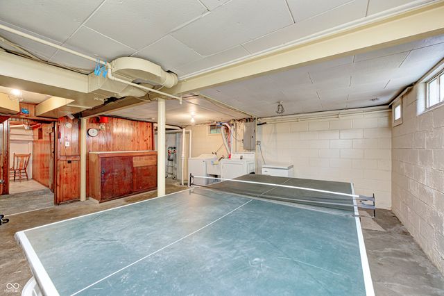 6644 E Washington Street, Indianapolis, IN 46219