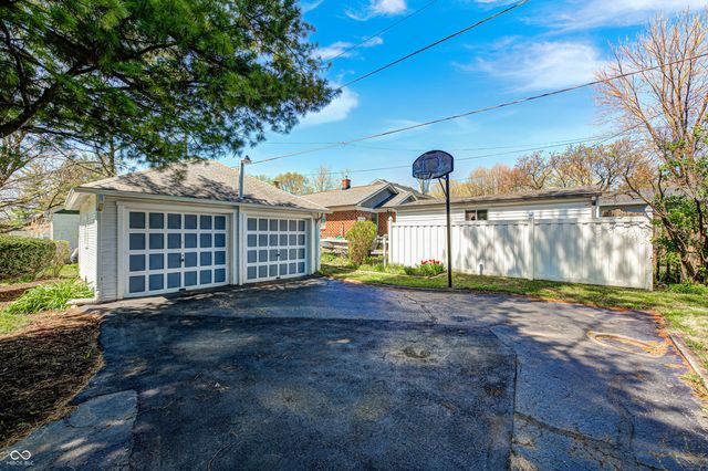 6644 E Washington Street, Indianapolis, IN 46219