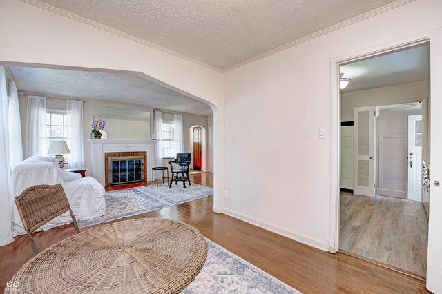 6644 E Washington Street, Indianapolis, IN 46219