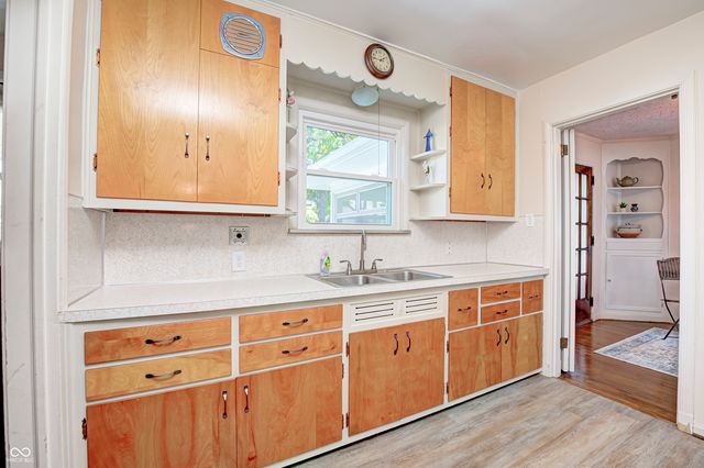 6644 E Washington Street, Indianapolis, IN 46219