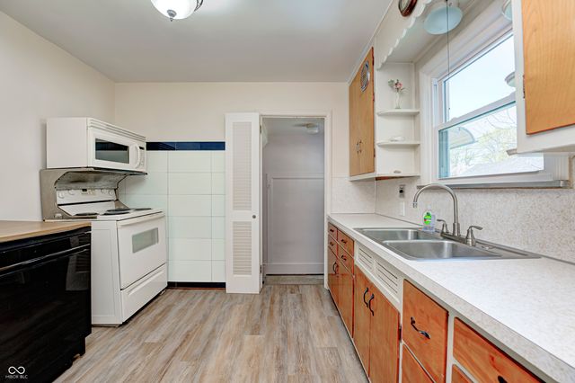 6644 E Washington Street, Indianapolis, IN 46219