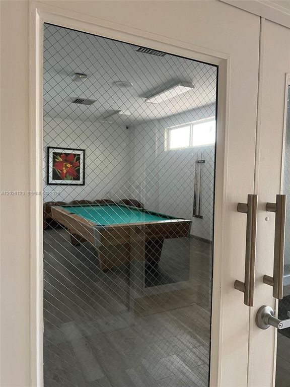 Image 13 of property listing at 1865 S Ocean Dr 2G, Hallandale Beach, FL 33009