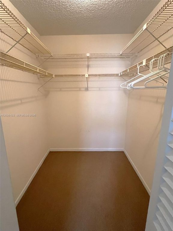 Image 6 of property listing at 1865 S Ocean Dr 2G, Hallandale Beach, FL 33009