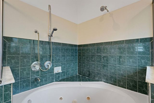 530 16TH ST NW, Largo, FL 33770