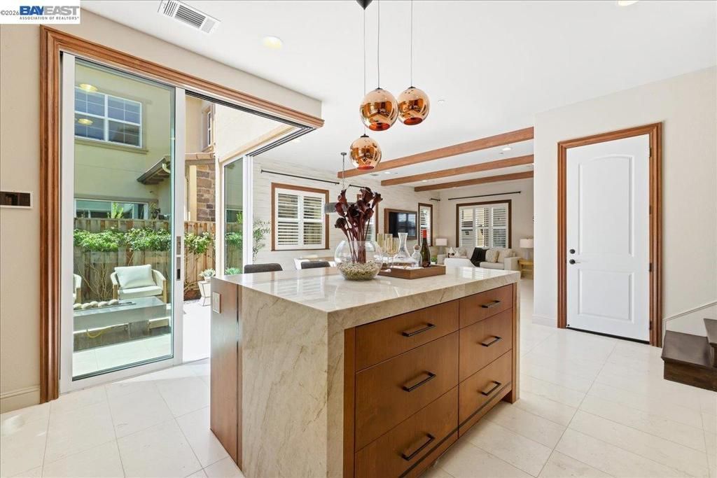 Image 15 of property listing at 2006 Trefoil Rd, San Ramon, CA 94582