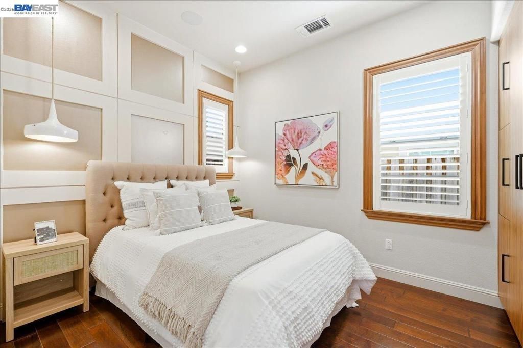 Image 20 of property listing at 2006 Trefoil Rd, San Ramon, CA 94582