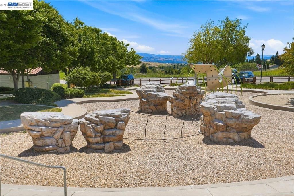 Image 67 of property listing at 2006 Trefoil Rd, San Ramon, CA 94582