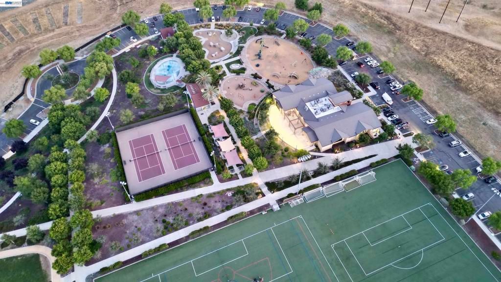 Image 93 of property listing at 2006 Trefoil Rd, San Ramon, CA 94582