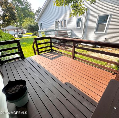 34 Sycamore Access Road, Stafford, NJ 08050