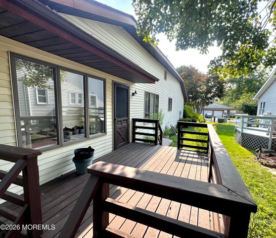 34 Sycamore Access Road, Stafford, NJ 08050