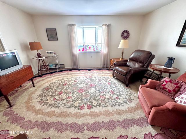 34 Sycamore Access Road, Stafford, NJ 08050
