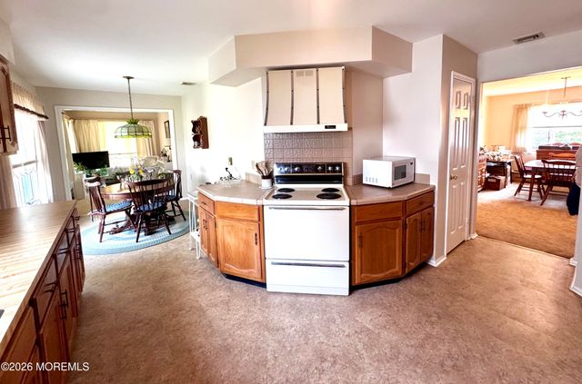 34 Sycamore Access Road, Stafford, NJ 08050