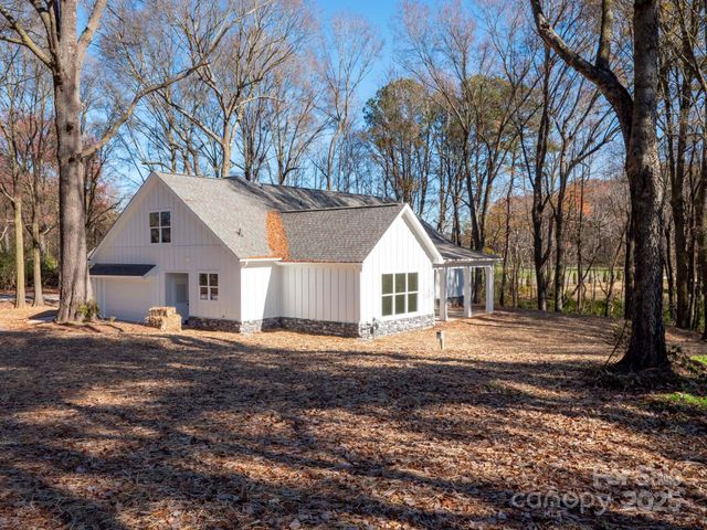 2719 Lathan Road 1, Monroe, NC 28112