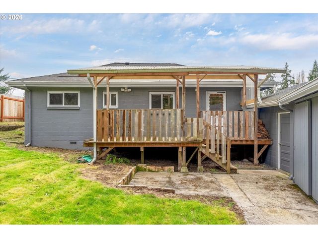 3329 VIRGINIA Way, Longview, WA 98632