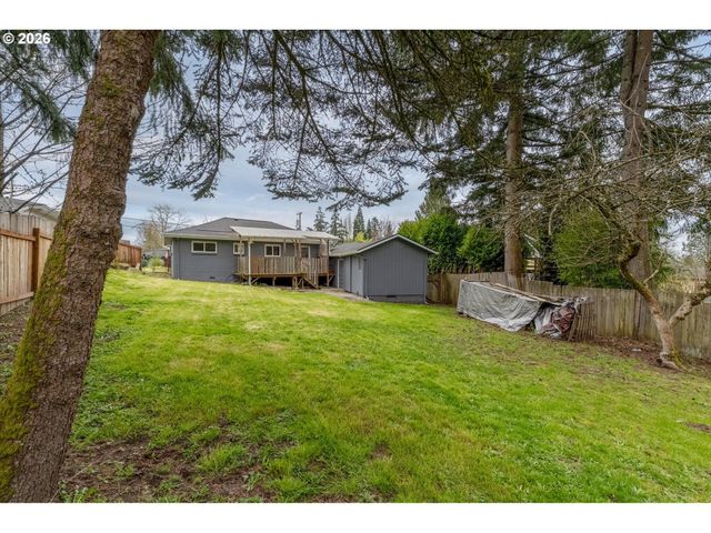 3329 VIRGINIA Way, Longview, WA 98632