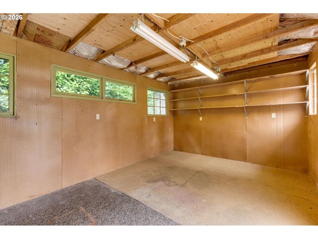 3329 VIRGINIA Way, Longview, WA 98632