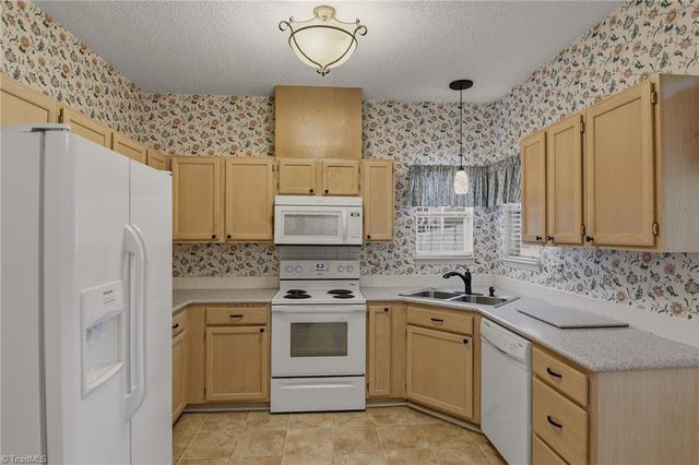 2841 Wynfield Crossing Lane, Winston-salem, NC 27103