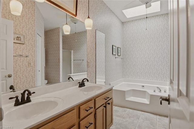 2841 Wynfield Crossing Lane, Winston-salem, NC 27103