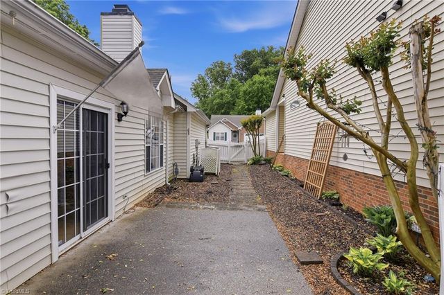 2841 Wynfield Crossing Lane, Winston-salem, NC 27103