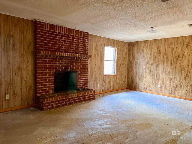 440 Hart Farm Road, Flomaton, AL 36441