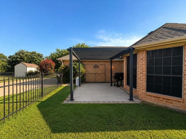 17506 Country Club Drive, Kemp, TX 75143