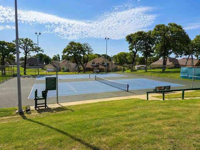 17506 Country Club Drive, Kemp, TX 75143