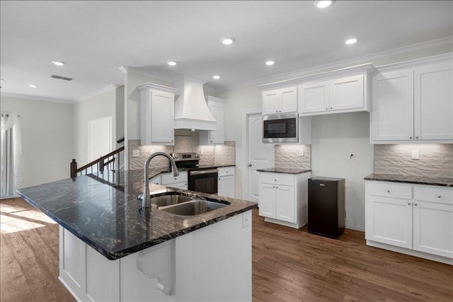 171 Stonegate, Carthage, TX 75633