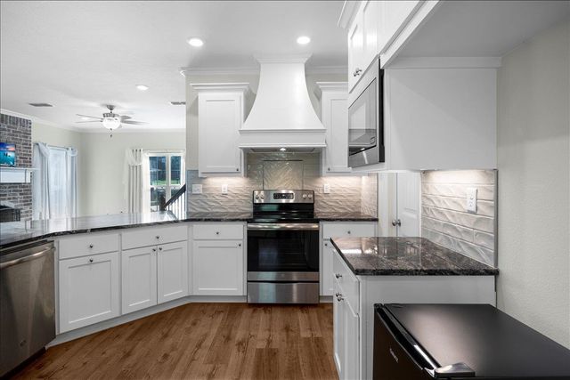 171 Stonegate, Carthage, TX 75633