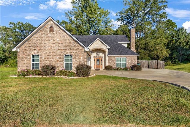 171 Stonegate, Carthage, TX 75633