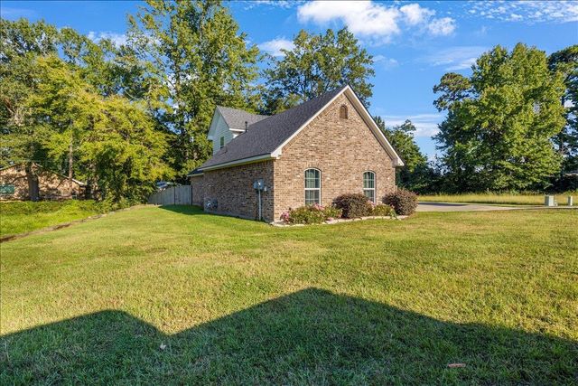 171 Stonegate, Carthage, TX 75633