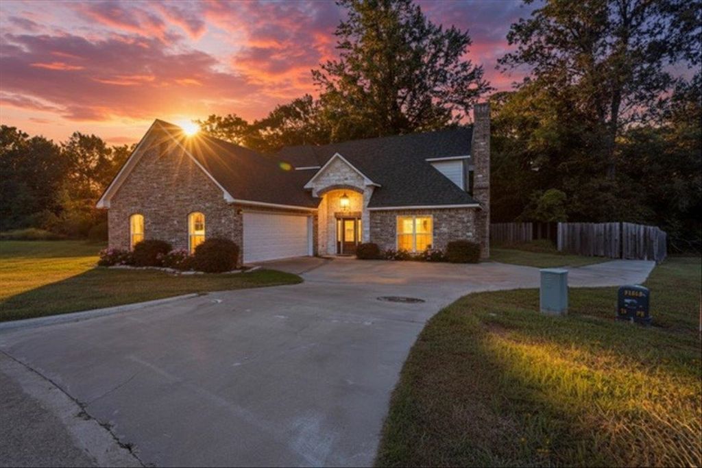 171 Stonegate, Carthage, TX 75633