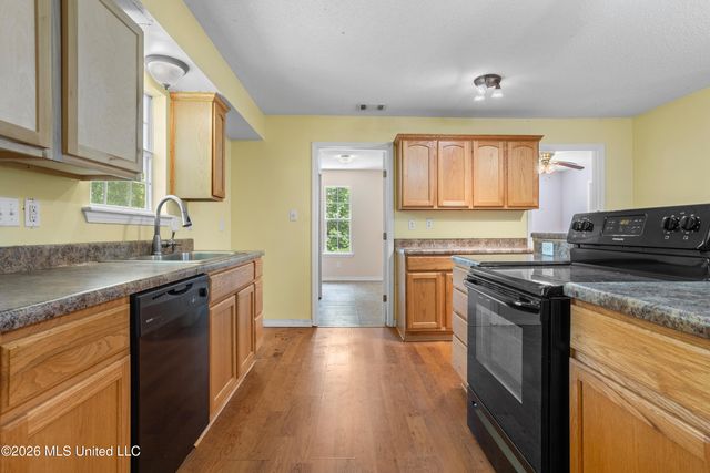 1331 Dunbar Avenue, Bay Saint Louis, MS 39520