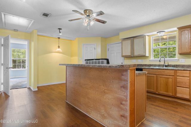 1331 Dunbar Avenue, Bay Saint Louis, MS 39520