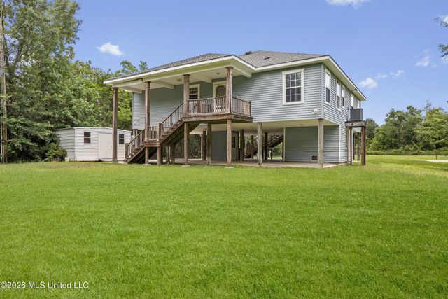 1331 Dunbar Avenue, Bay Saint Louis, MS 39520