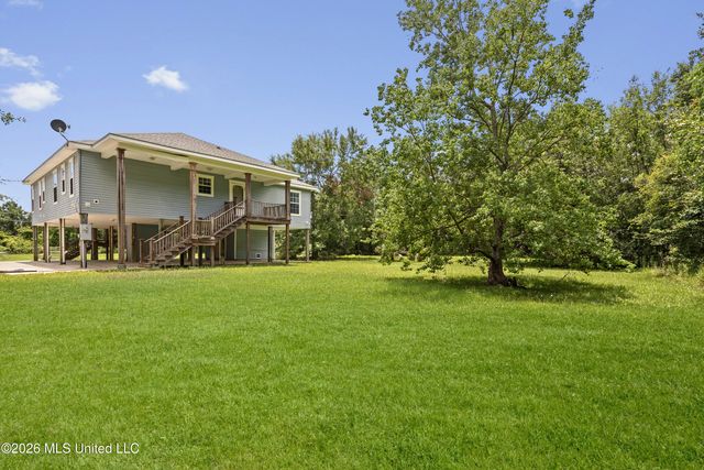 1331 Dunbar Avenue, Bay Saint Louis, MS 39520