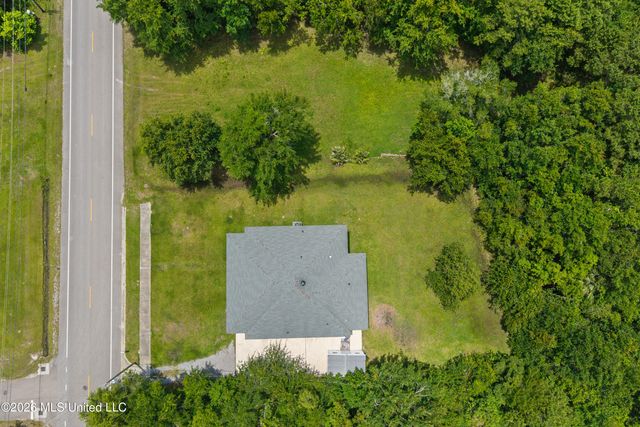1331 Dunbar Avenue, Bay Saint Louis, MS 39520