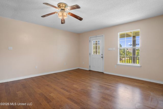 1331 Dunbar Avenue, Bay Saint Louis, MS 39520