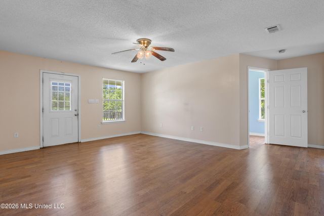 1331 Dunbar Avenue, Bay Saint Louis, MS 39520