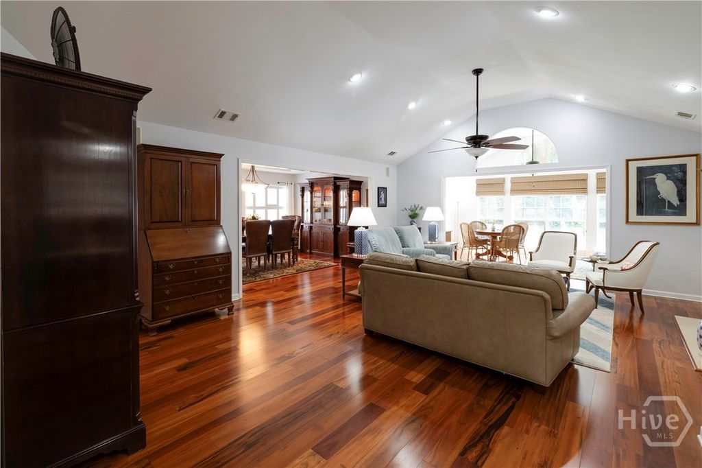 Image 10 of property listing at 38 Sassafras Trail, Savannah, GA 31404