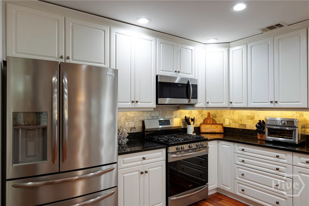Image 26 of property listing at 38 Sassafras Trail, Savannah, GA 31404