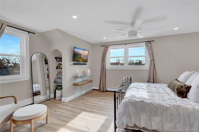 3887 Hudson Avenue, Seaford, NY 11783