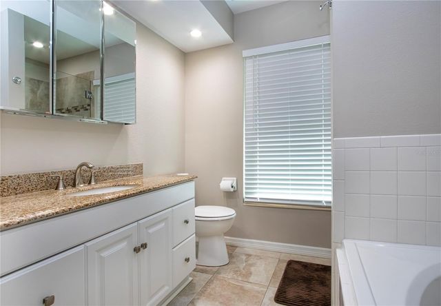 3309 YELLOWKNIFE CIRCLE, Wimauma, FL 33598
