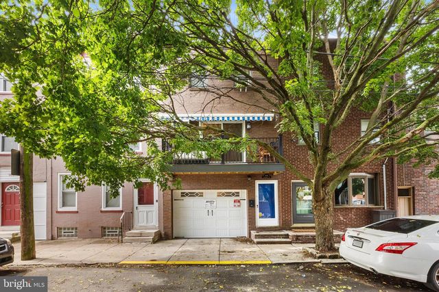 908 GREENWICH ST, Philadelphia, PA 19147