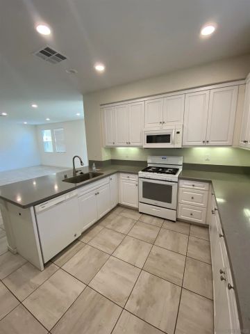 363 Mission Villas Rd, San Marcos, CA 92069