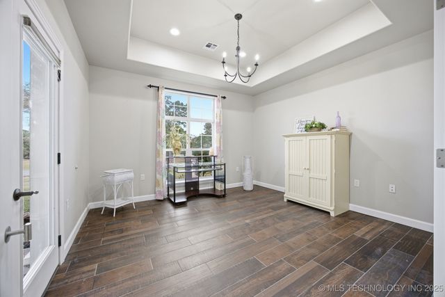 604 Cedar Ridge Road, Eufaula, OK 74432