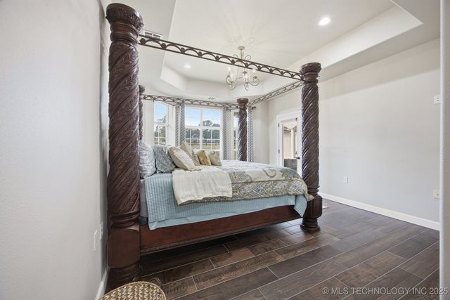 604 Cedar Ridge Road, Eufaula, OK 74432