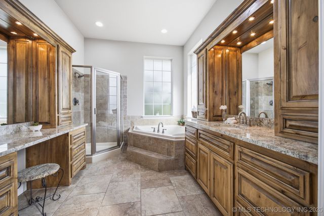 604 Cedar Ridge Road, Eufaula, OK 74432