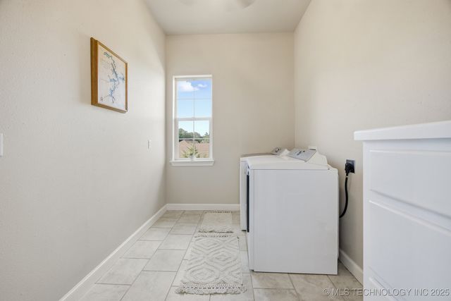 604 Cedar Ridge Road, Eufaula, OK 74432