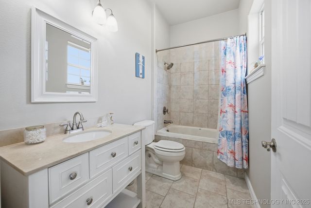 604 Cedar Ridge Road, Eufaula, OK 74432